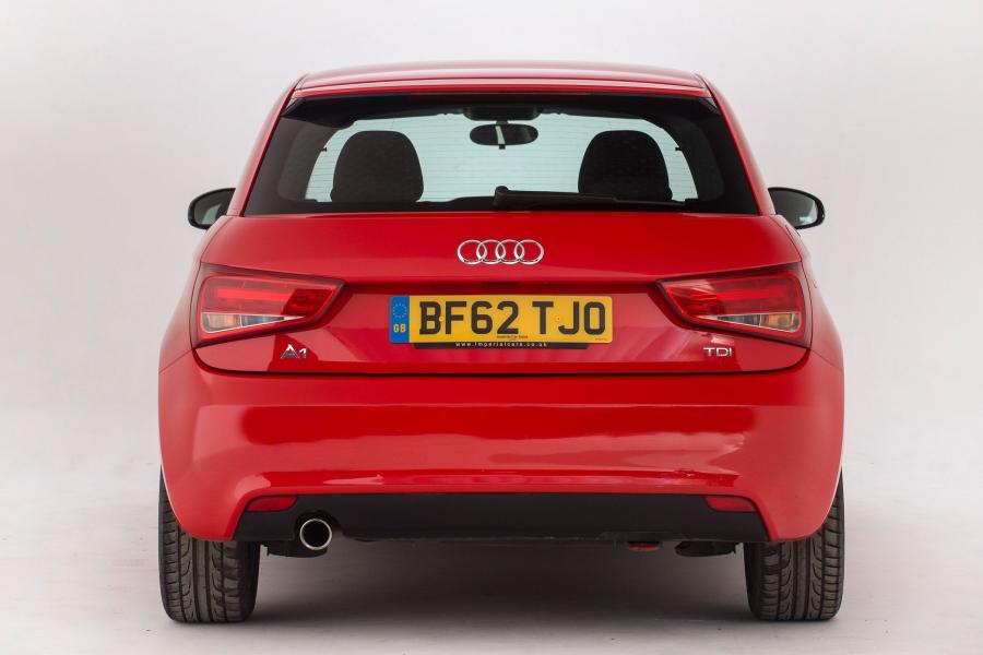 Audi A1 TDI (8X) 2010 года  (UK) (фото 3 из 29)